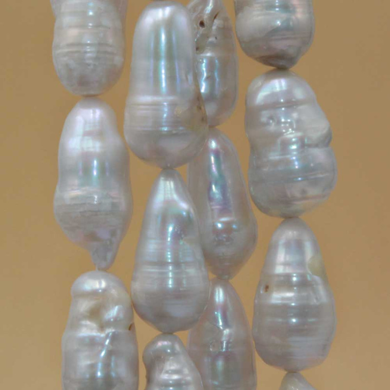 Perle di fiume gocce irregolari 22x11 mm bianche 2 pz - gg-001-a - Bijouxfaidate.it Perle di fiume gocce irregolari 22x11 mm bianche 2 pz (gg-001-a) - Bijouxfaidate.it