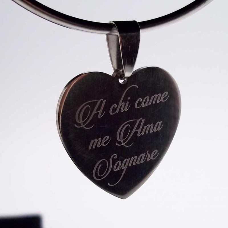 Ciondolo 23 mm in acciaio cuore scritta a chi come me ama sognare 5 pz - sep01 - Bijouxfaidate.it Ciondolo 23 mm in acciaio cuore scritta a chi come me ama sognare 5 pz (sep01) - Bijouxfaidate.it